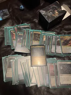 Magic The Gathering Warhammer 40,000 Forces Of The Imperium Sleeved commander - Image 3