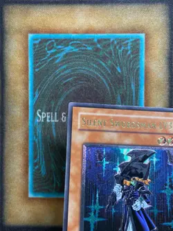 Yugioh Silent Swordsman LV3 RDS-EN009 Ultimate Rare 1st Edition NM - Image 4