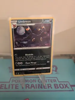 Pokemon Umbreon Holo Black Star Promo TCG Card SWSH129 - Image 1