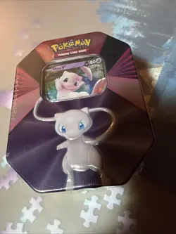 Pokemon Trading Card Game Tin 2021, Unleash The power Of Pokemon V! - Image 1