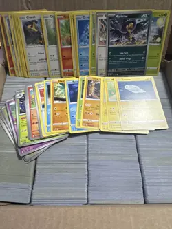 Pokemon TCG 2800 UNCOMMON/COMMON BULK CARDS 731329511228 - Image 1