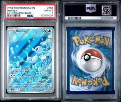 2024 POKEMON SFA EN-SHROUDED FABLE ILLUSTRATION RARE #067 HORSEA PSA 8 - Image 1
