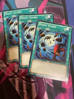 YUGIOH - HEAVY STORM X3 - COMMON - SD10 - NM - Image 1