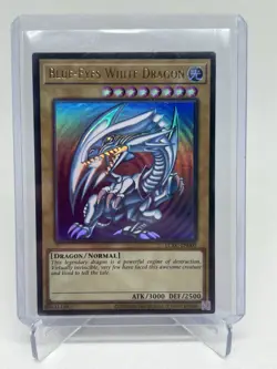 Blue-Eyes White Dragon LCKC-EN001 (Version 2) Ultra Rare Yugioh SDK Art Mint - Image 1