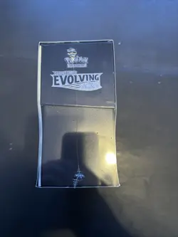 Pokemon Sword & Shield Evolving Skies Elite Trainer Box Sealed ETB - Image 2