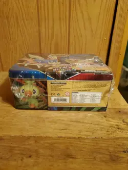 Pokemon Zacian & Zamazenta 2020 Collector’s Chest Lunch Box Factory Sealed - Image 2