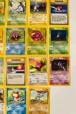 27x Vintage Pokemon Cards Lot - Pikachu, Raichu, Kadabra, Beedrill - WOTC - Image 2