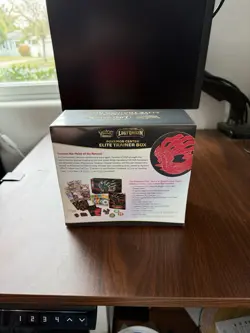 Pokemon TCG Lost Origin Elite Trainer Box (Pokemon Center Exclusive) - Image 4