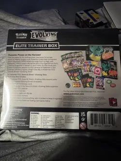 Pokemon TCG: Sword & Shield-Evolving Skies Elite Trainer Box 820650808944 - Image 3