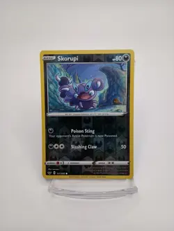 Skorupi 121/202 Sword & Shield Base Set 2020 Reverse Holo Pokemon TCG Card - NM - Image 1