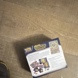 Pokemon Scarlet & Violet: Surging Sparks Elite Trainer Box 2024 English - Image 4