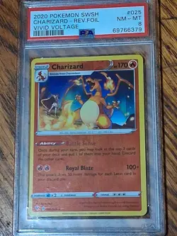 2020 POKEMON SWSH CHARIZARD REV FOIL VIVID VOLTAGE #025 PSA 8 - Image 2