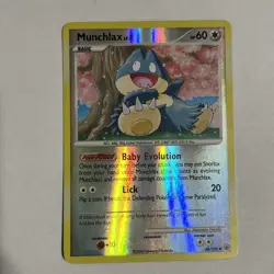 Munchlax 68/100 Majestic Dawn Reverse Holo Pokemon Card 2008 Vintage TCG NM - Image 1