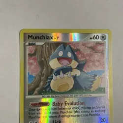 Munchlax 68/100 Majestic Dawn Reverse Holo Pokemon Card 2008 Vintage TCG NM - Image 2