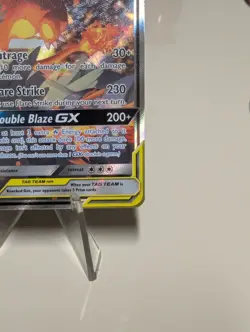 Pokemon TCG Holo Promo Reshiram & Charizard GX SM201 TAG TEAM Sm - Image 5