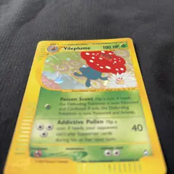 Vileplume H31/H32 Aquapolis Holo Pokemon - Image 3