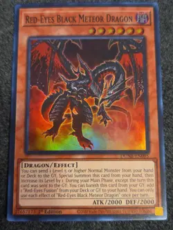 Yugioh Red-Eyes Black Meteor Dragon DUNE-EN095 Super Rare 1st Ed NM - Image 1
