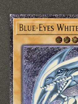 Blue-Eyes White Dragon Ultimate Rare OP28-EN001 Yugioh #2 - Image 2