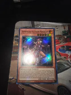 Yu-Gi-Oh! Apprentice Illusion Magician (UR) RA04-EN023 Quarter Century Stampede - Image 3