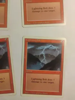 4 X Lightning Bolt Revised Edition Magic the Gathering - Image 4