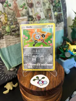 Pokemon TCG - Klefki (Reverse Holo) - Fusion Strike - 186/264 - Common - Image 1