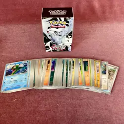 Approx. 1kg Asst. Pokemon Card Bundle - Common Uncommon, Rare (6A) MO#8619 - Image 4