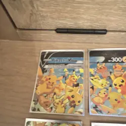 Pokemon TCG 4 Card Lot V-UNION Pikachu V-UNION - Image 3