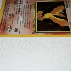 Pokemon Moltres Holo Rare 70 HP Fossil 12/62 Unlimited 1999 English TCG Card - Image 2