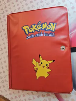Vintage 1999 Pokemon Pikachu Red Binder TCG Album 30 Page Card Holder - Image 2