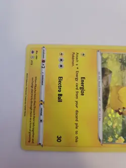 Pokemon TCG Pikachu 7/15 McDonald's Holo Lightning LP - Image 2