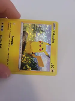Pokemon TCG Pikachu 7/15 McDonald's Holo Lightning LP - Image 4