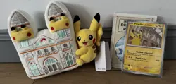 Pokemon - Pikachu at the Museum Natural History Promo + Plush + Booklet - New! - Image 1