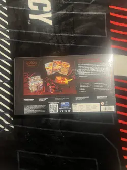 Pokemon TCG Team Rocket Moltres Ultra Premium Collection UPC NEW/Factory Sealed - Image 2
