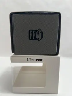 Ultra PRO Magic: The Gathering Final Fantasy Sephiroth, Alcove Edge Deck Box - Image 4