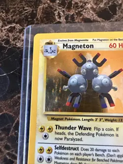 POKEMON - MAGNETON- HOLO RARE - BASE SET UNLIMITED 9/102 NM Rare Foil Vintage - Image 2