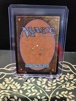 Senu, Keen-Eyed Protector Showcase Foil Assassin's Creed ACR MTG - Image 2