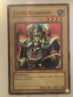 Yu-Gi-Oh! TCG Celtic Guardian Super Rare LOB-EN007 Unlimited Blue Eyes Holo - Image 1