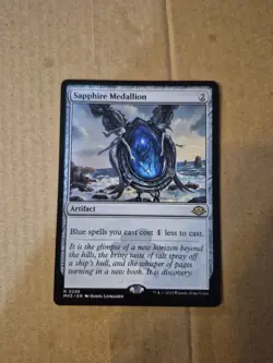 Sapphire Medallion Modern Horizons 3 Regular - Image 1