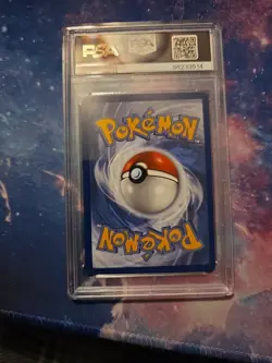 Rayquaza Amazing Rare Card 138/185 Vivid Voltage 2020 PSA 9 - Image 2