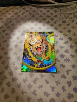 Jolteon #135 Topps TV Animation Edition Rainbow Foil Blue Logo LP Pokemon Card - Image 3