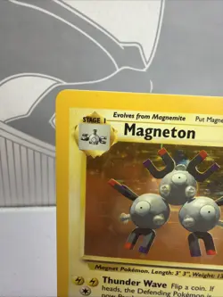 1999 Pokemon Base Set Unlimited #9/102 Magneton Holo RARE TCG WOTC VINTAGE - Image 2