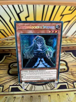 Yugioh Geistermadchen & Spukhaus RA01-DE011 Secret Rare - Image 1