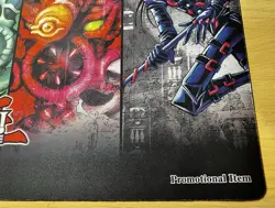 25th Anniversary Playmat Yu-Gi-Oh! Promo ! Blue Eyes White Dragon Dark Magician - Image 2