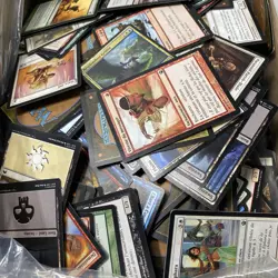 Unsorted Magic: The Gathering TCG and CCG Trading Cards (2000 Plus Cards) - Image 4