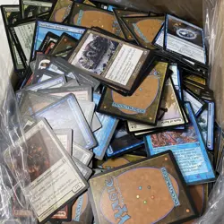 Unsorted Magic: The Gathering TCG and CCG Trading Cards (2000 Plus Cards) - Image 5