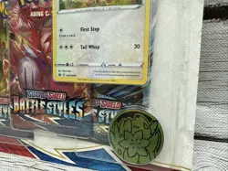 Pokemon Sword & Shield Battle Styles 3 Booster Pack w/ Coin - Image 3