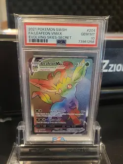 Leafeon VMAX Evolving Skies #204 2021 Secret Rare Holo Graded PSA 10 Pokemon TCG - Image 1