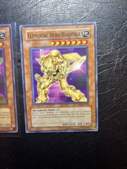 Yu-Gi-Oh! TCG Elemental Hero Bladedge 2006 YSD-EN019 1st Edition - Image 3