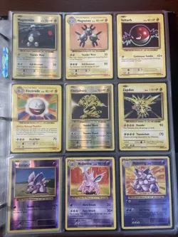 Pokemon Cards lot binder collection +100 cards (READ DESCRIPTION) - Image 5