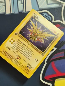 Zapdos 30/62 Rare 1st Edition Fossil Set Pokemon Card WotC 1999 NM- - Image 1